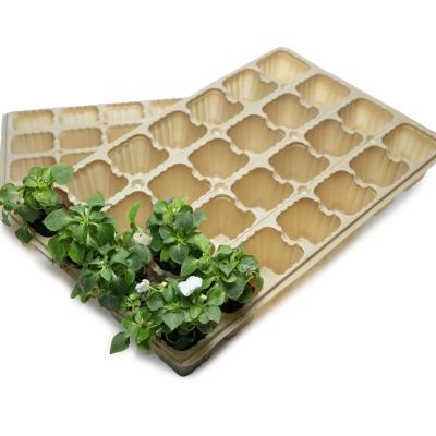 UNLOCK - Plant & seed trays made from chicken feathers_square
