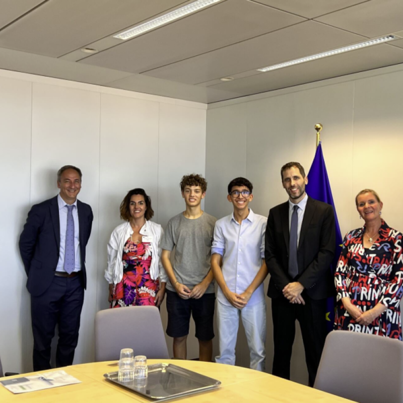 EUCYS 2022 winners met with the Member of the Cabinet of Elisa Ferreira Pedro Móia in the European Commission.