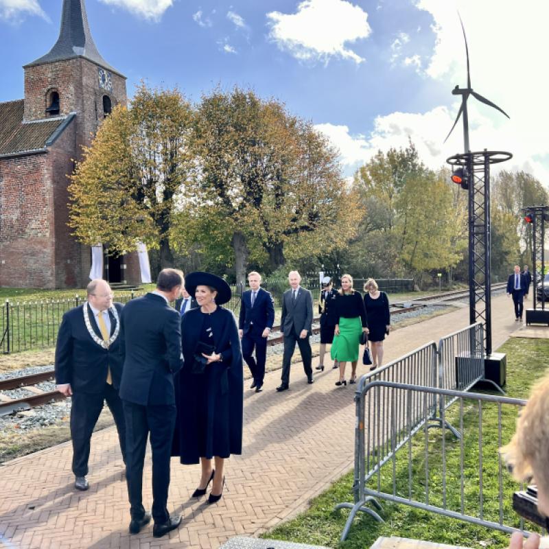 Van Aken receives Queen Máxima of the Netherlands